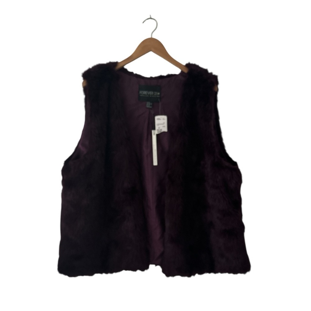 Forever 21+  Deep Purple Faux Fur Vest size 2X